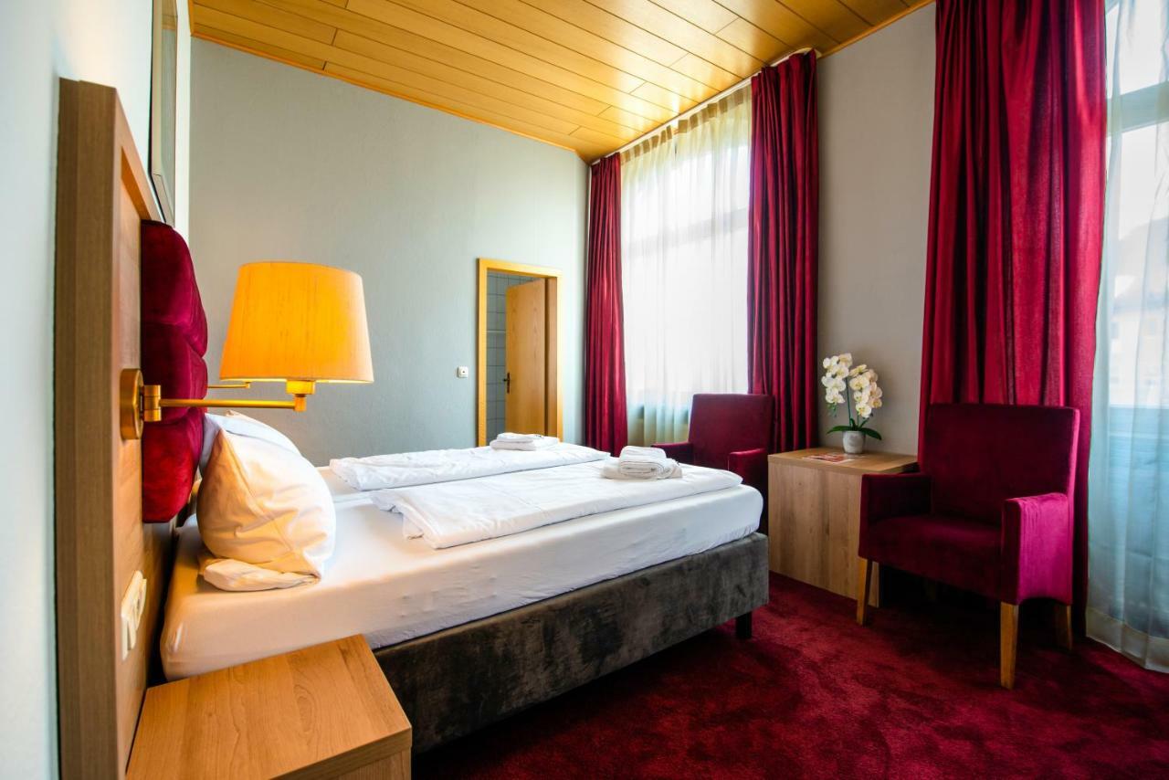 Hotel Fraenkischer Hof Kitzingen Eksteriør billede